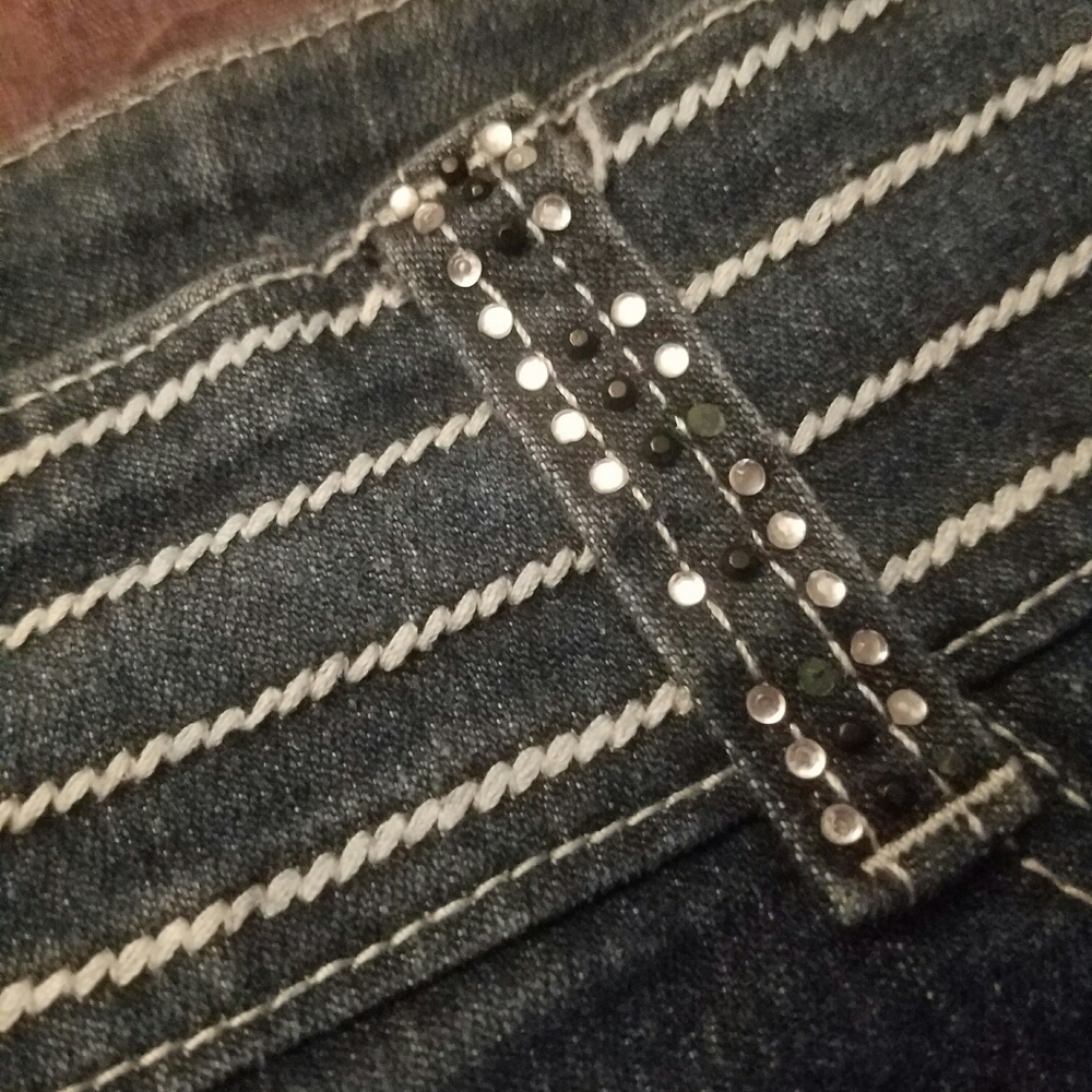 💟 Jean shorts - Picture 3 of 5